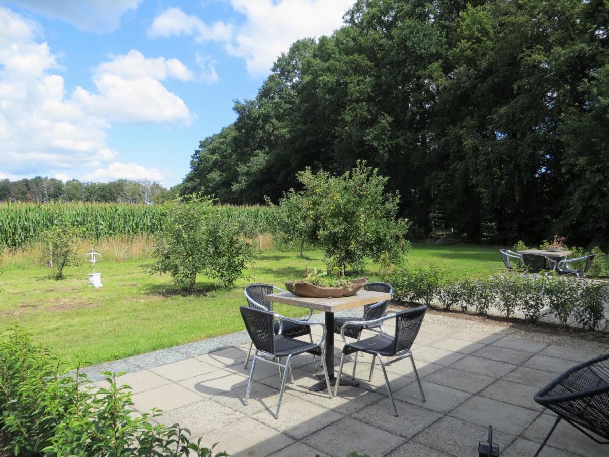 Vakantiehuis Het Wapen Van Heeckeren Hummelo Exteriör bild